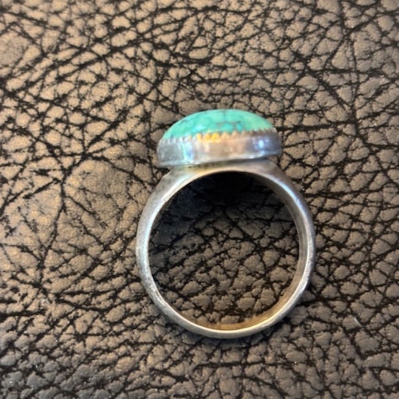 Navajo sterling silver/turquoise ring- Signed - Picture 4 of 4